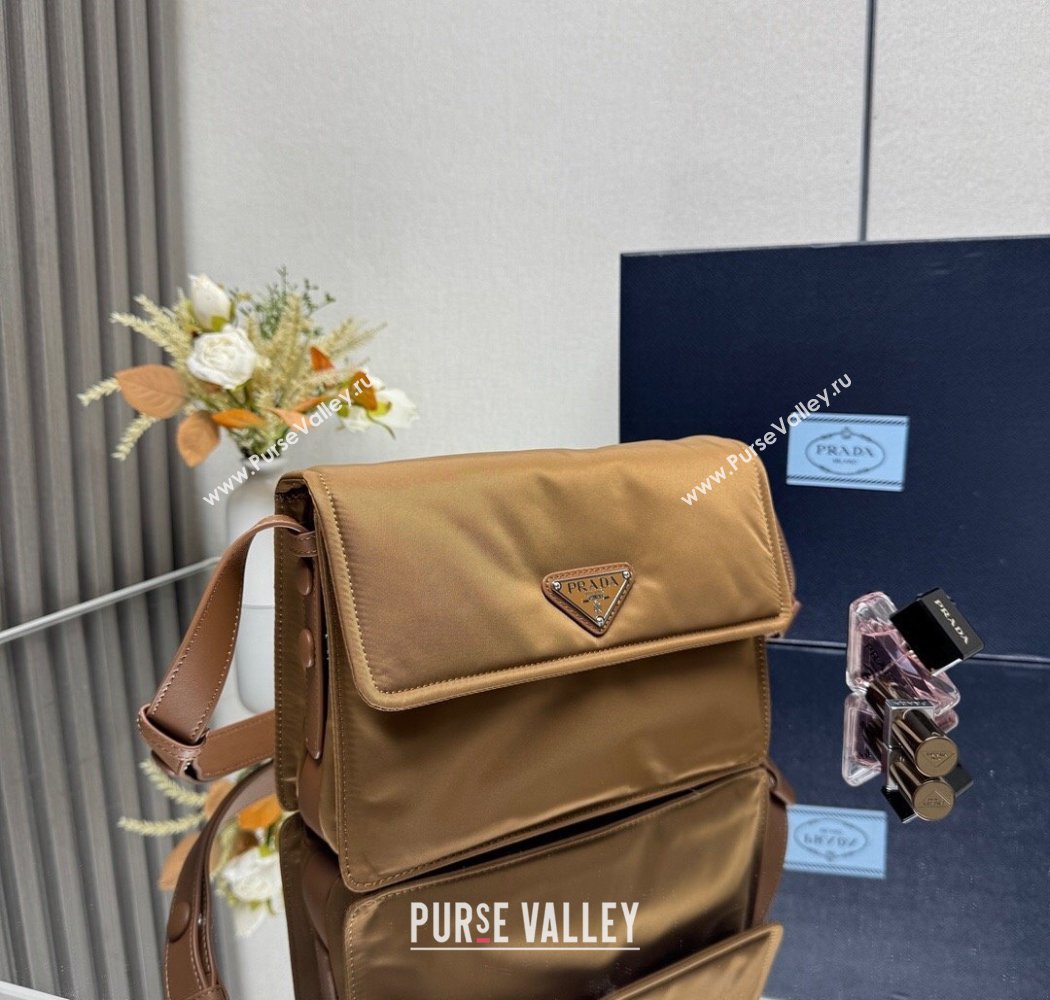 Prada Traveller small padded Re-Nylon shoulder bag Brandy Brown 2025 1BD313 (YZ-250927048)