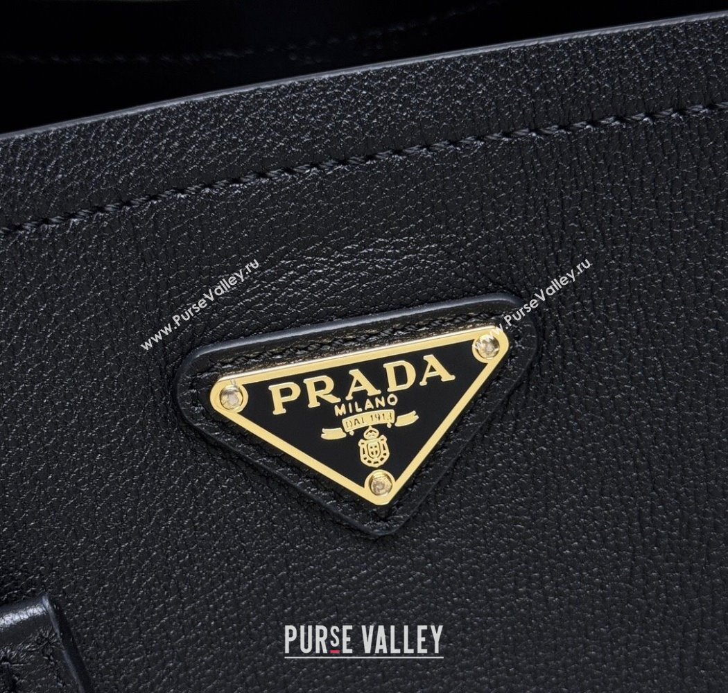 Prada Medium leather bucket bag Black 2025 1BE080 (YZ-250927058)