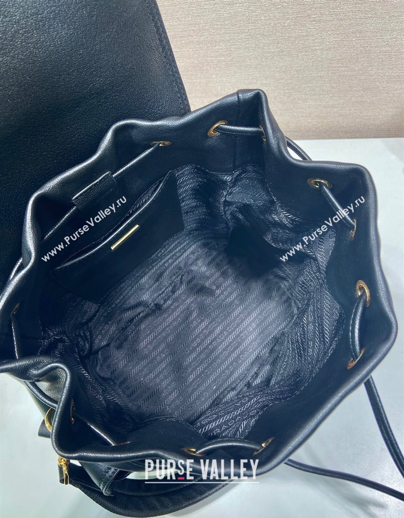 Prada Explore medium nappa leather backpack bag Black 2025 1BZ080 (YZ-250927069)