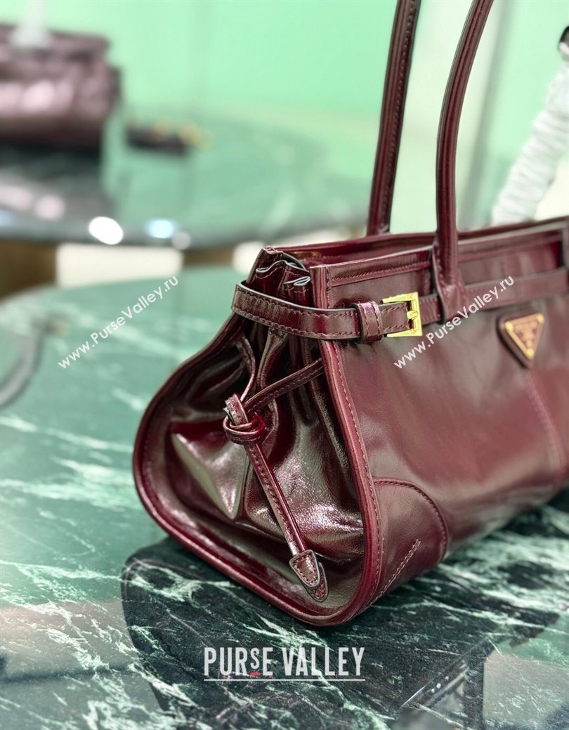 Prada Bonnie medium leather handbag Burgundy 2025 1BA426 (YZ-250929030)