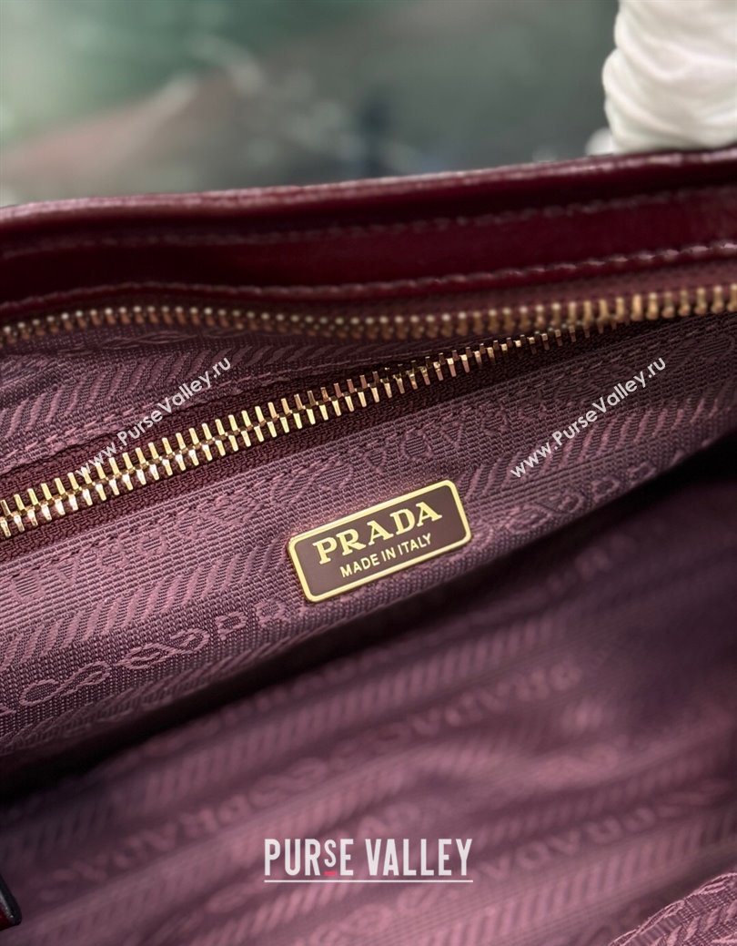 Prada Bonnie medium leather handbag Burgundy 2025 1BA426 (YZ-250929030)