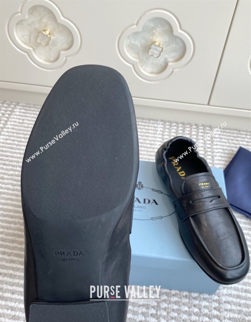 Prada Shuffle Antiqued Leather Loafers Black 2025 1D051O (MD-251027053)