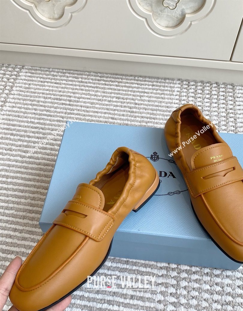 Prada Shuffle Antiqued Leather Loafers Yellow 2025 1D051O (MD-251027054)