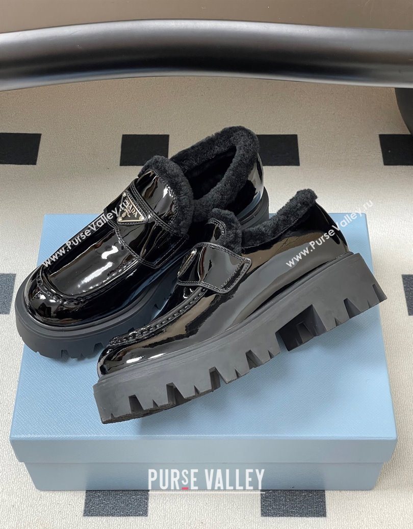 Prada Patent Leather and Wool Platform Loafers 5cm Black 2025 1D185O (MD-251027045)