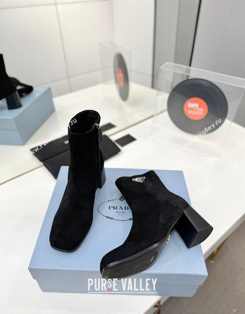 Prada Suede Heel Ankle Boots 6.5cm Black 2025 PR102705 (MD-251027077)