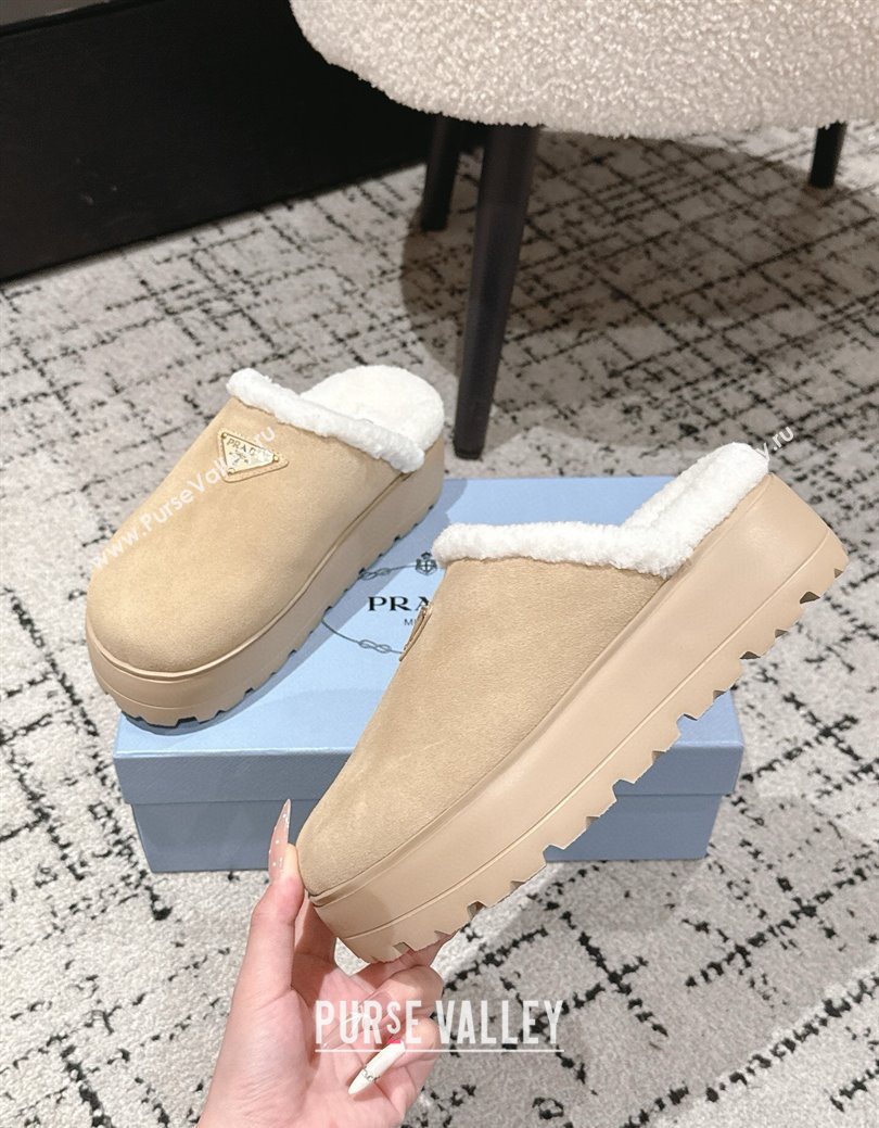 Prada Suede and Shearling Platform Mules 4cm Beige 2025 PR102702 (HQG-251027026)