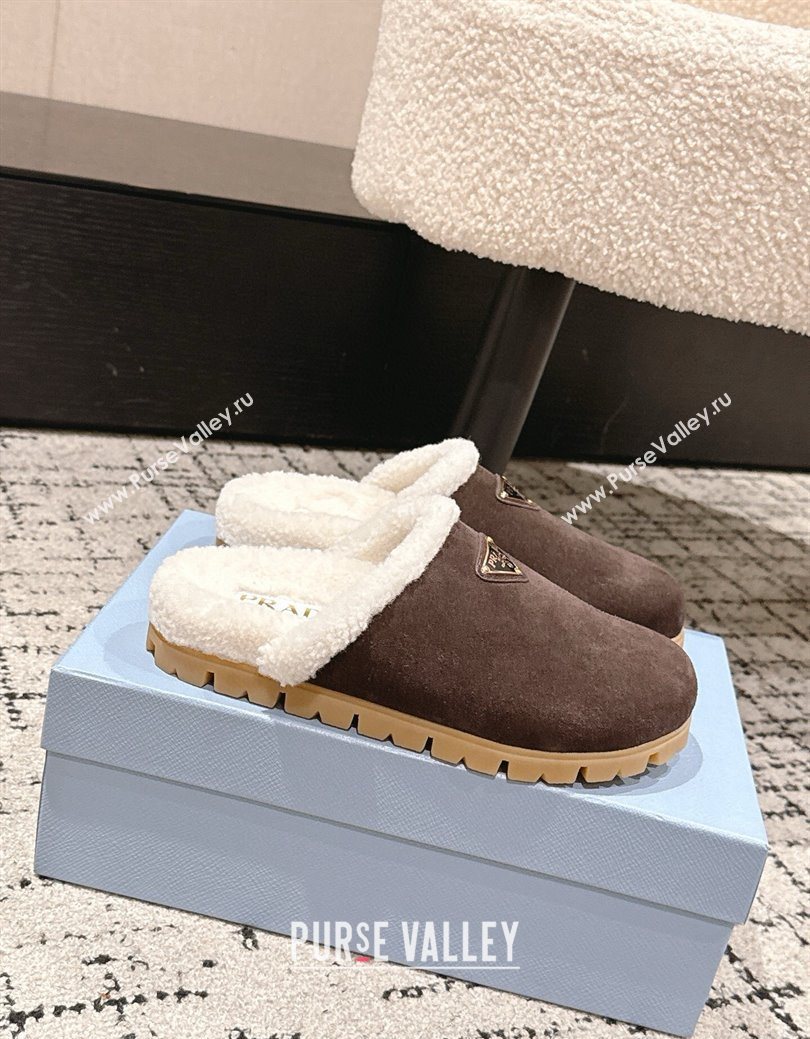 Prada Suede and Shearling Flat Mules Dark Brown 2025 PR102702 (HQG-251027030)