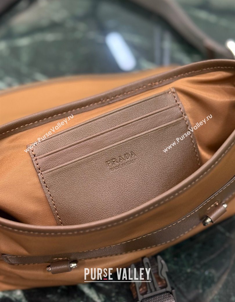 Prada Mens Re-Nylon and leather smartphone case Brandy Brown 2025 2ZT071 (YZ-251121114)