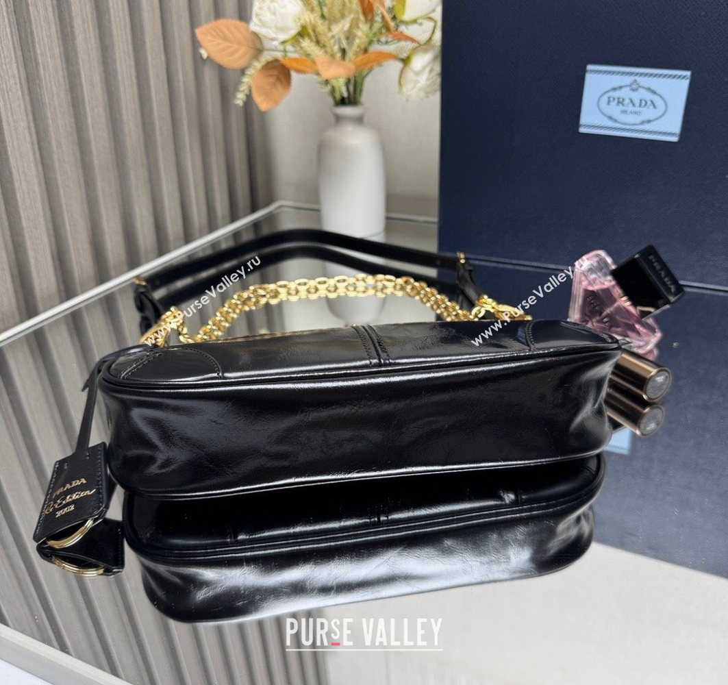 Prada Re-Edition 2002 medium leather shoulder bag 1BC221 Black 2025 (YZ-251121089)
