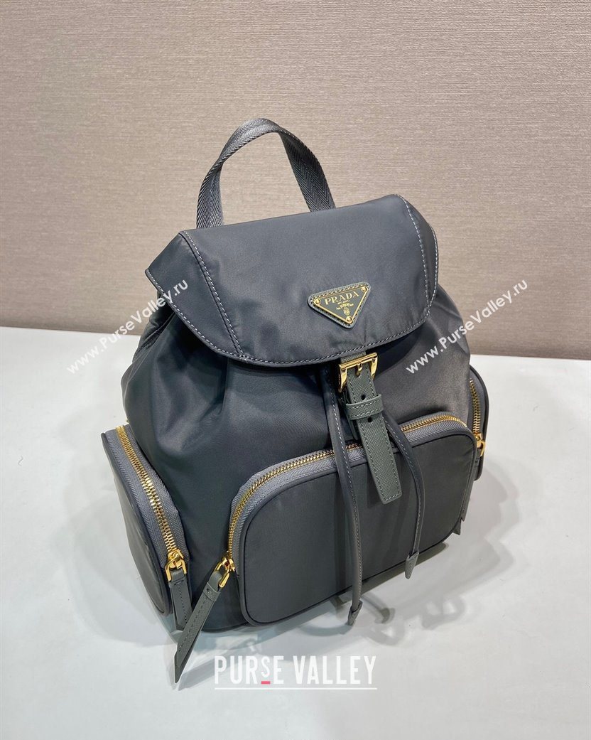 Prada Small Re-Nylon backpack bag Grey 2025 1BZ081 (YZ-251121126)