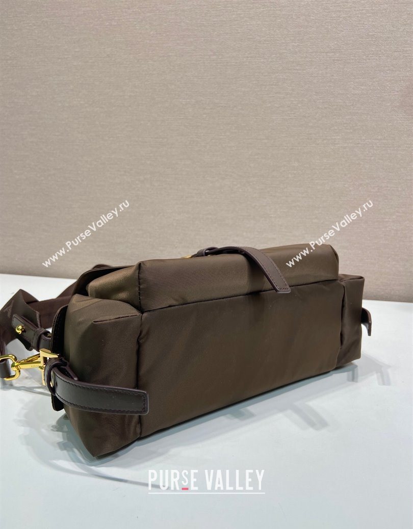 Prada Explore medium Re-Nylon shoulder bag with flap Burnt Brown 2025 1BD394 (YZ-251121128)