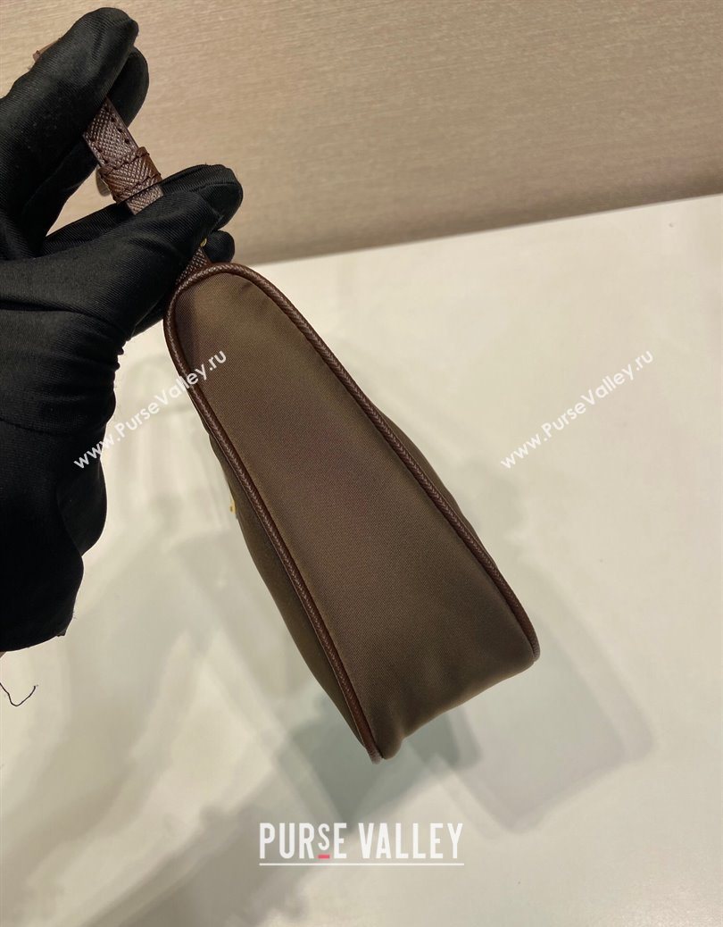 Prada Re-Edition 2005 Re-Nylon and Saffiano hobo mini bag Burnt Brown 2025 1N204M (YZ-251121129)