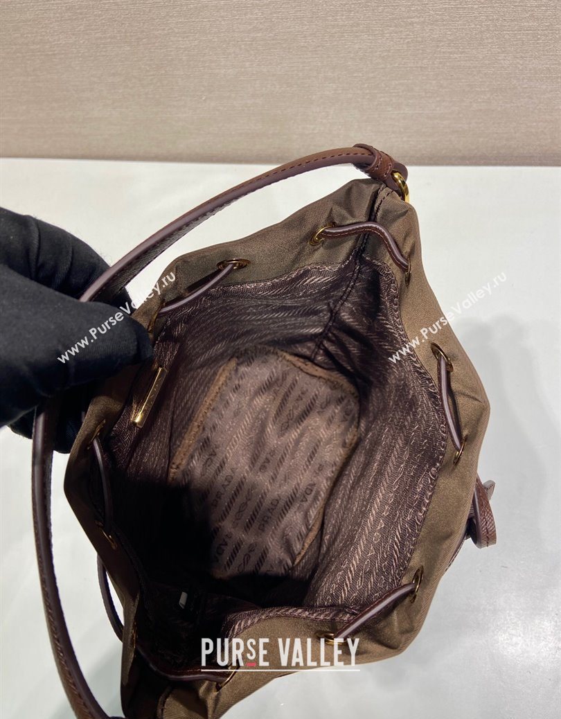 Prada Duet Re-Nylon bucket bag 1BH038 Burnt Brown 2025 (YZ-251121131)