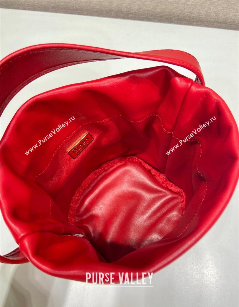 Prada Petit Sac Noir mini nappa leather bucket bag Red 2025 1BE088 (YZ-251122001)