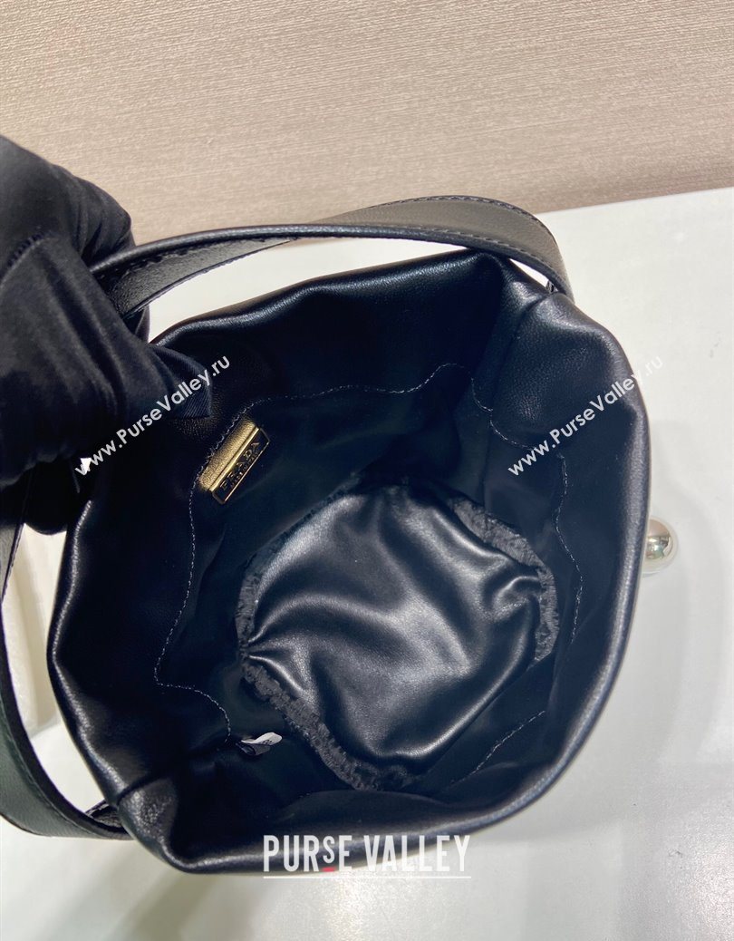 Prada Petit Sac Noir mini nappa leather bucket bag Black 2025 1BE088 (YZ-251122002)