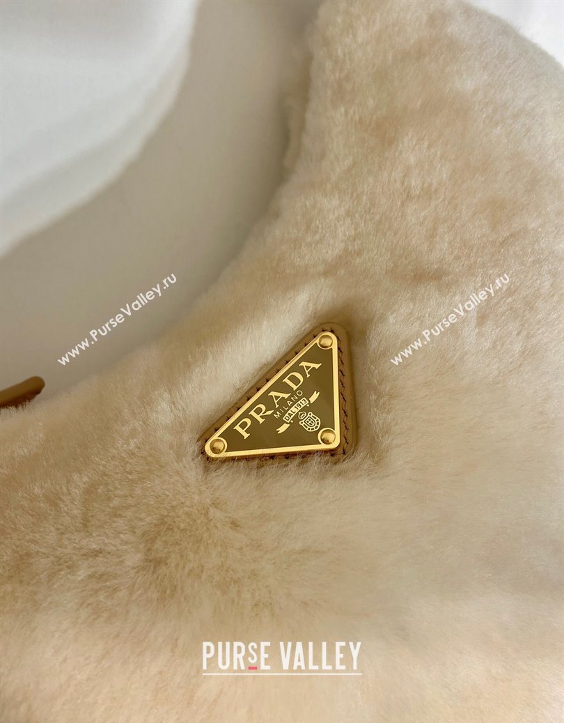 Prada Arque shearling and leather shoulder bag ecru Beige 2025 1BC194 (YZ-251122006)