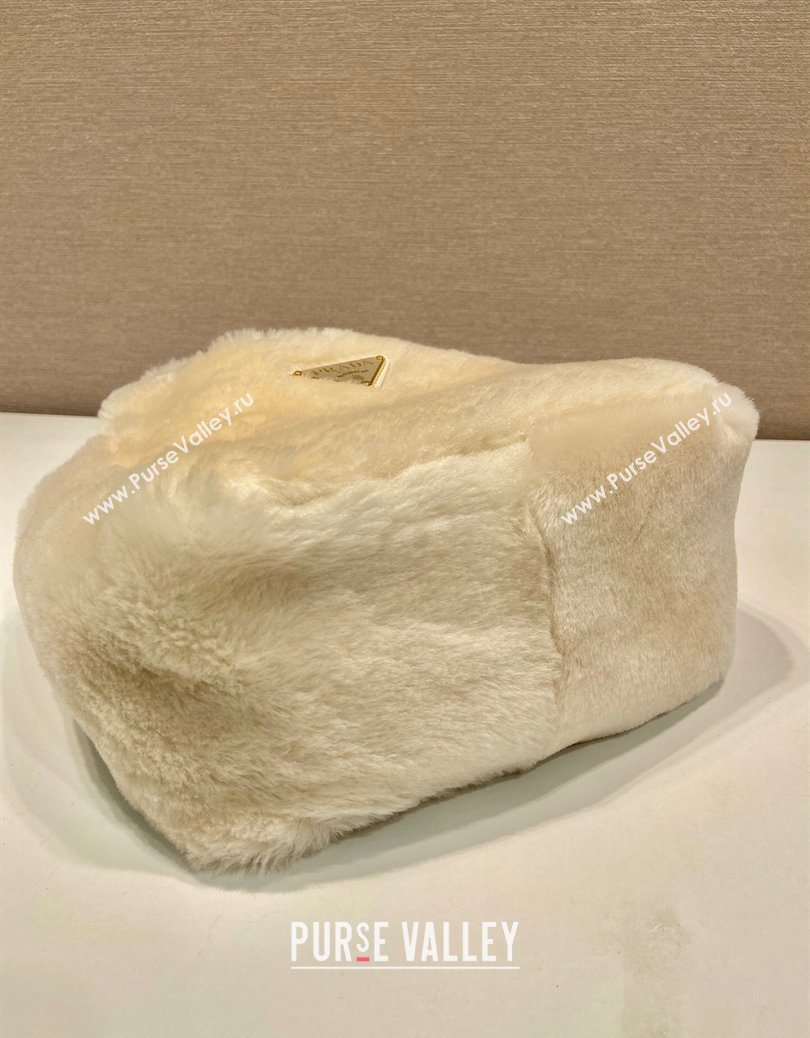Prada Mini shearling handbag Ecru Beige 2025 1BA349 (YZ-251122008)