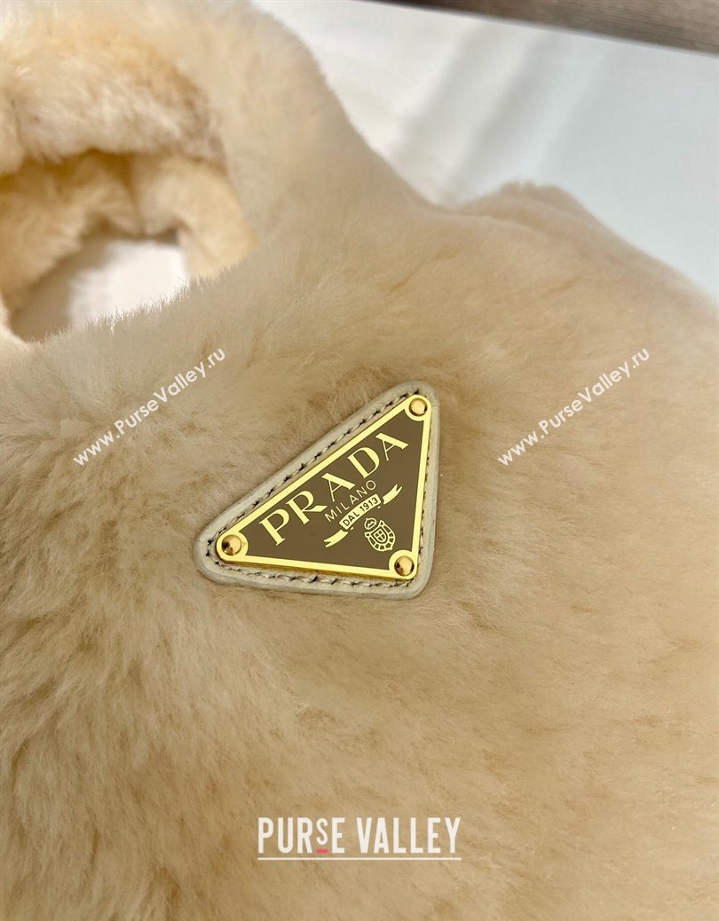 Prada Mini shearling handbag Ecru Beige 2025 1BA349 (YZ-251122008)