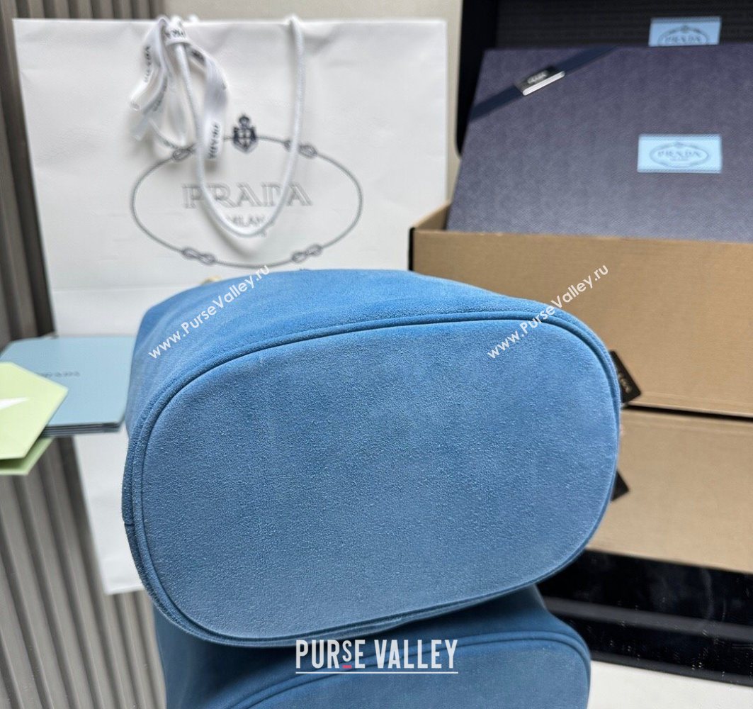 Prada Mariner small suede bucket bag Blue 2025 1BE082 (YZ-251122010)