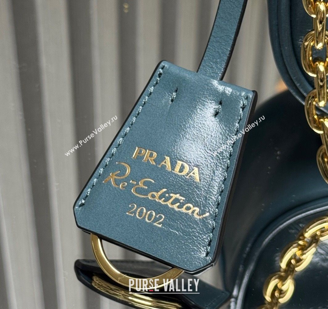Prada Re-Edition 2002 medium leather shoulder bag 1BC221 Green 2025 (YZ-251121088)