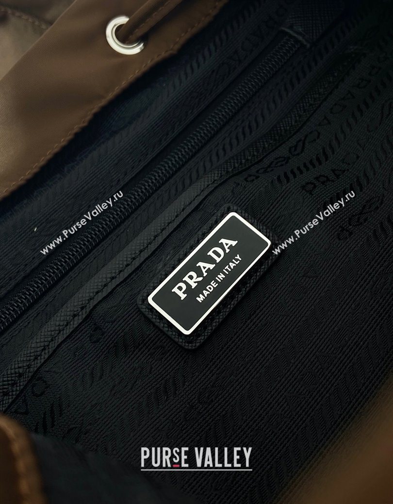 Prada Mens Re-Nylon backpack bag Coffee Brown 2025 2VZ110 (YZ-251122022)