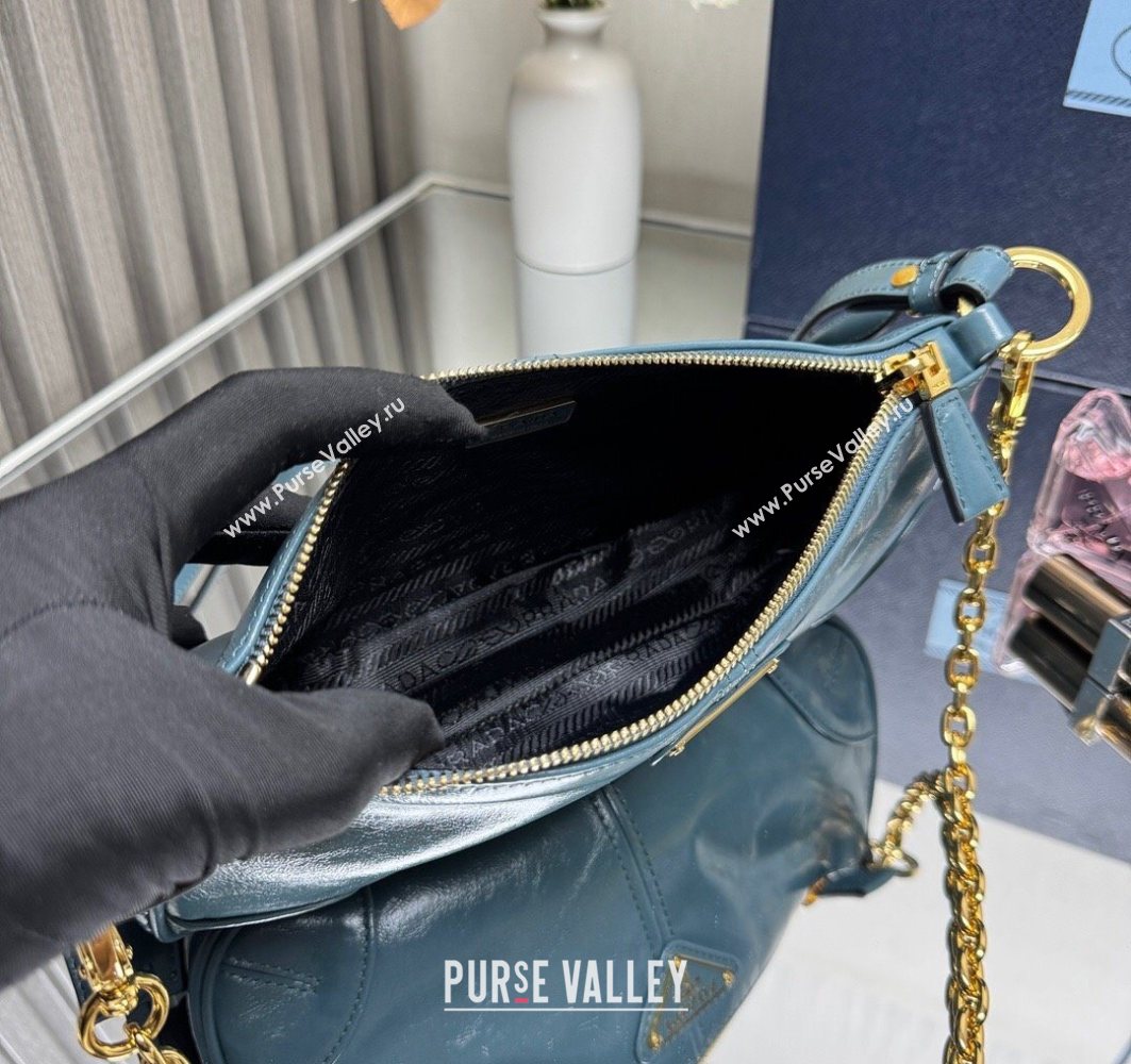 Prada Re-Edition 2002 medium leather shoulder bag 1BC221 Green 2025 (YZ-251121088)