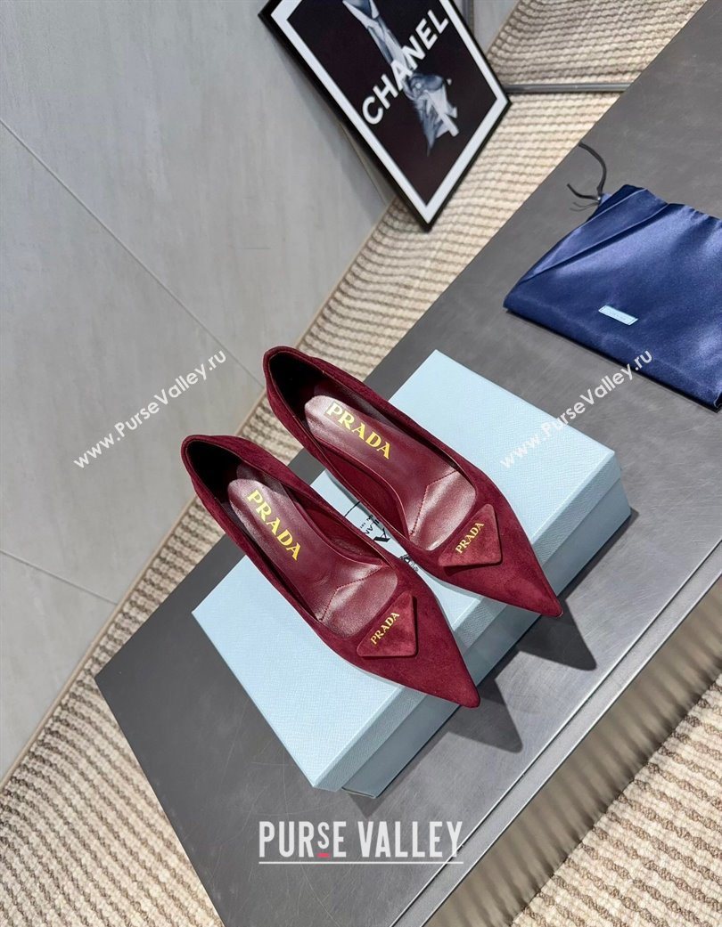 Prada Suede Heel Pumps 8.5cm Red 2025 1I901M 1205 (MD-251205015)