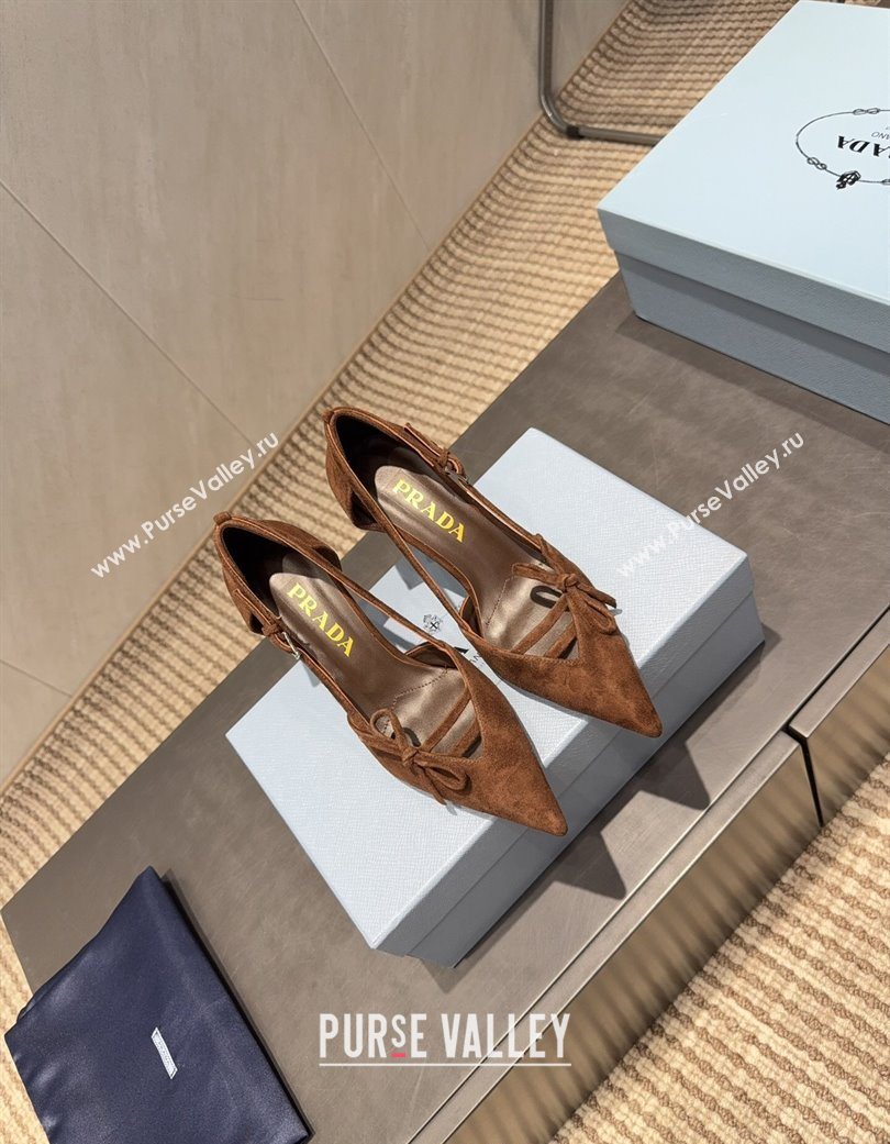 Prada Suede Heel Pumps 7.5cm with Bow Buckle Brown 2025 PR120602 (MD-251206008)