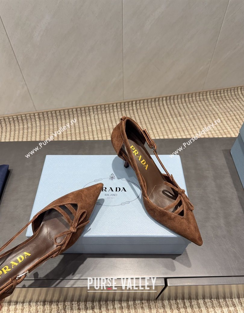 Prada Suede Heel Pumps 7.5cm with Bow Buckle Brown 2025 PR120602 (MD-251206008)