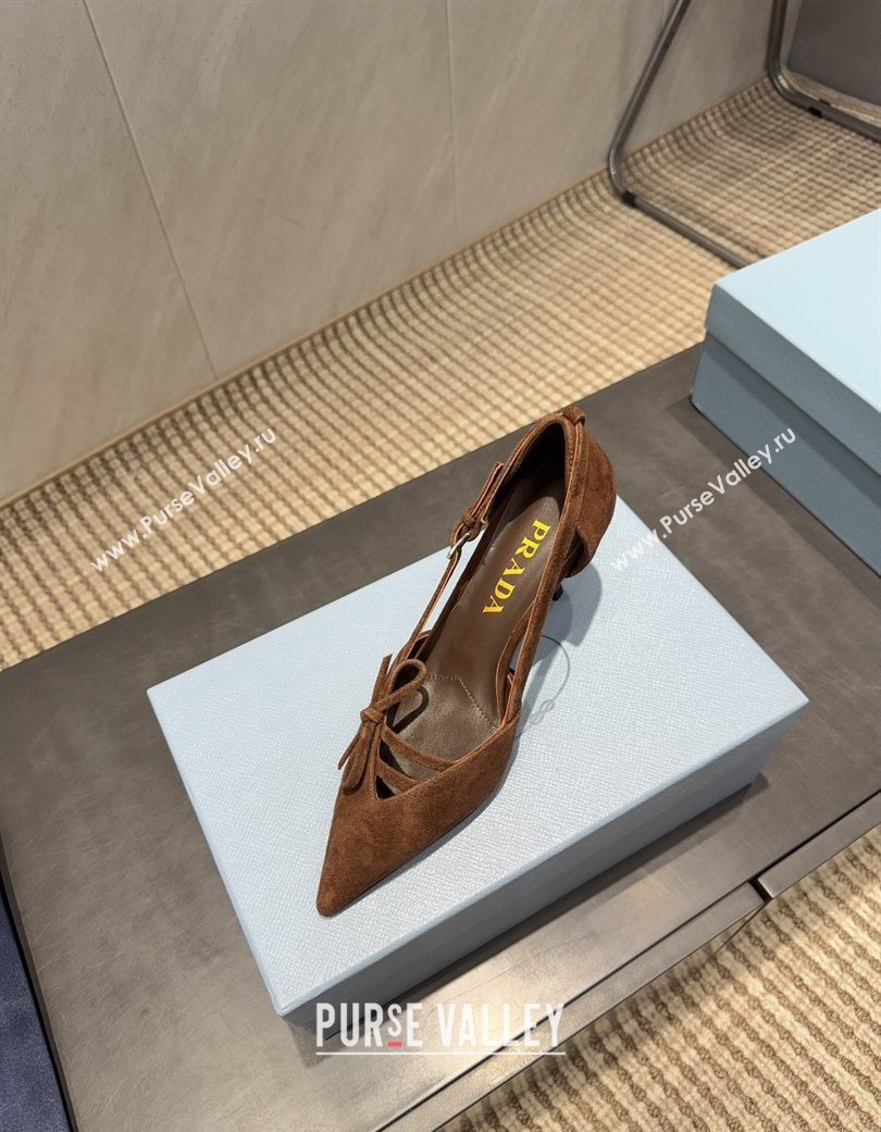 Prada Suede Heel Pumps 7.5cm with Bow Buckle Brown 2025 PR120602 (MD-251206008)
