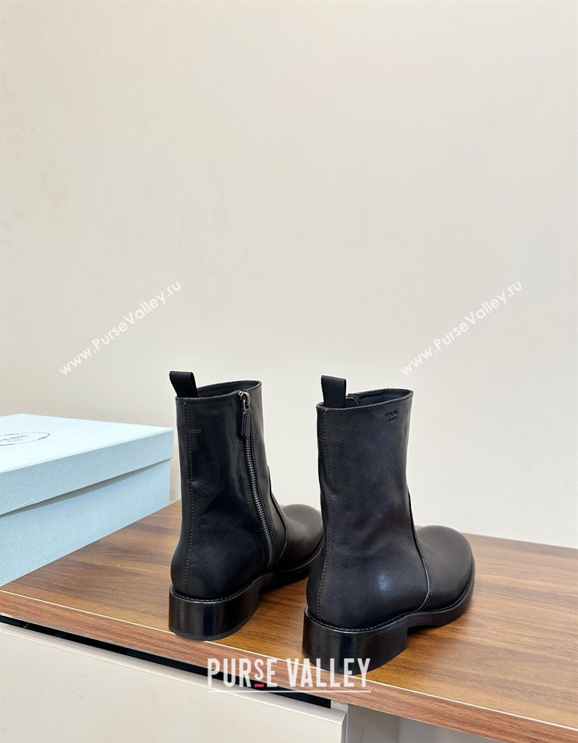 Prada Calf Leather Flat Ankle Boots Black 2025 PR120606 (MD-251206038)