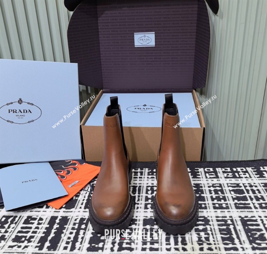 Prada Double Chocolate Calf Leather Chelsea Boots 5cm Brown2 2025 1T744N (MD-251206039)