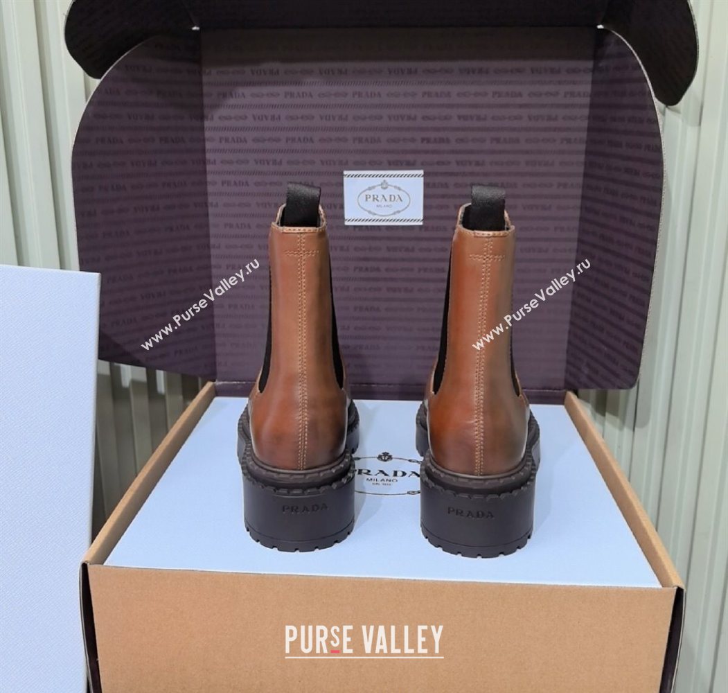 Prada Double Chocolate Calf Leather Chelsea Boots 5cm Brown2 2025 1T744N (MD-251206039)