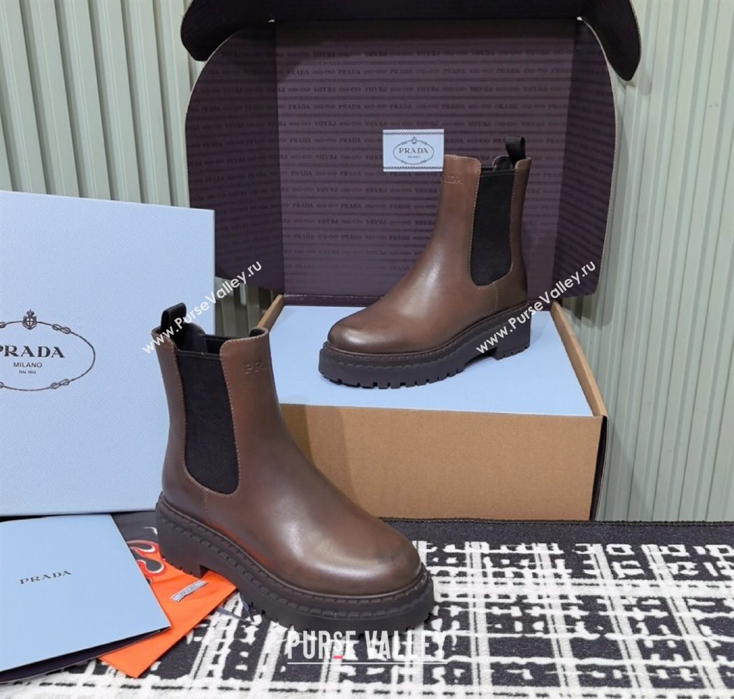 Prada Double Chocolate Calf Leather Chelsea Boots 5cm Dark Brown 2025 1T744N (MD-251206040)
