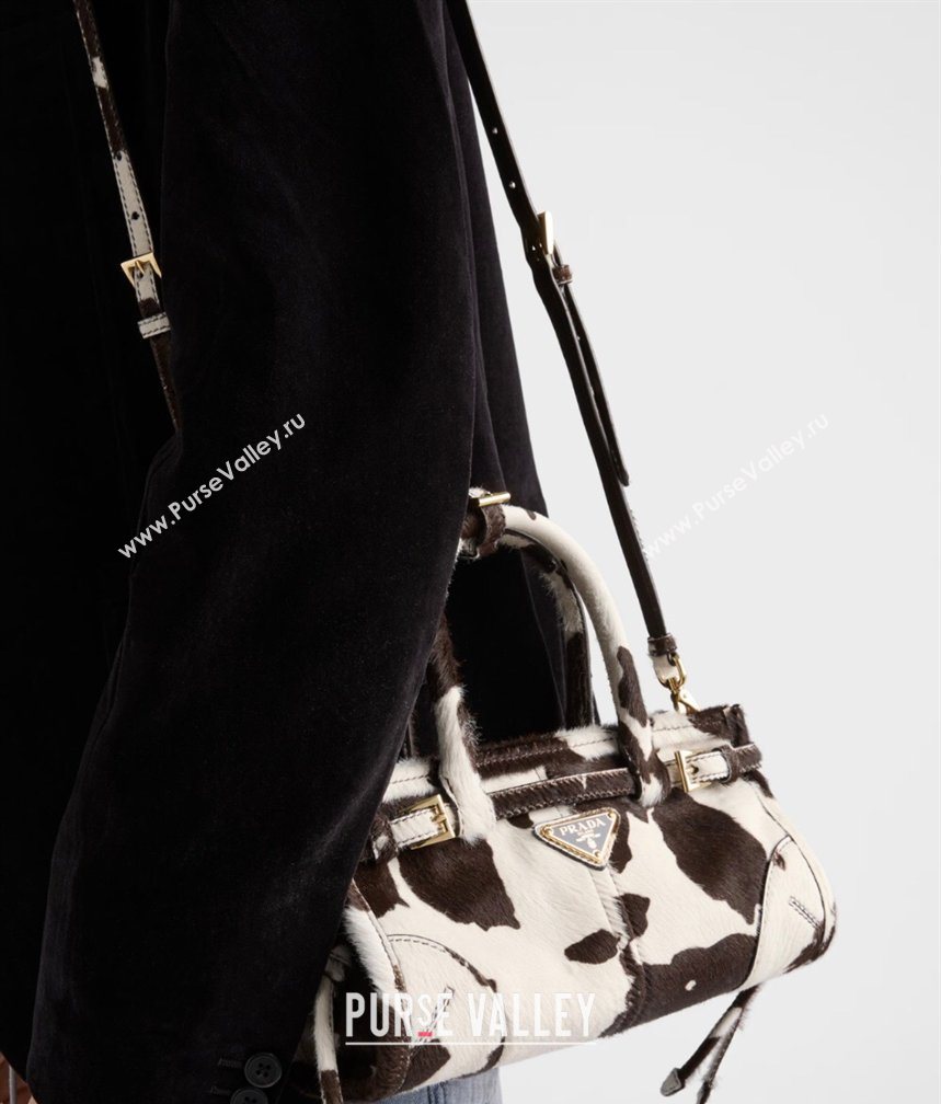 Prada Bonnie mini printed pony hair handbag White/Dark Brown 2026 1BA486 (YZ-260123016)