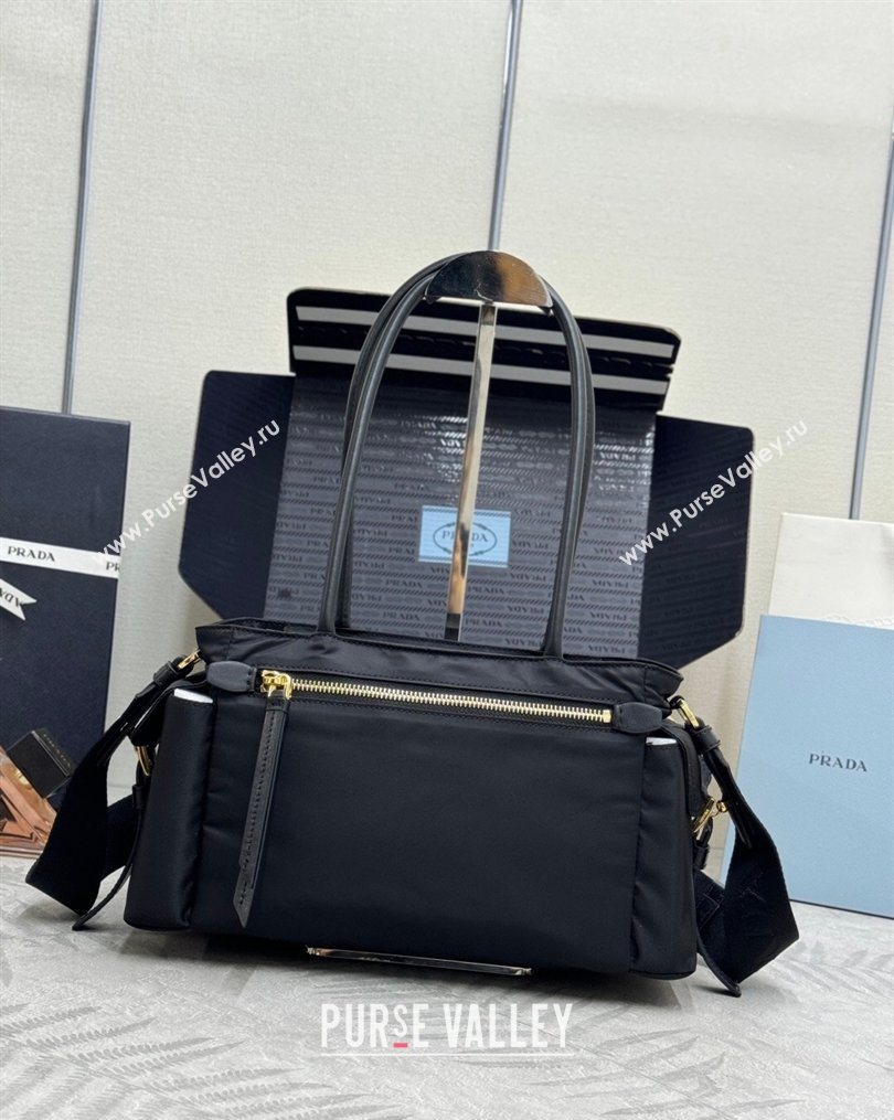 Prada Explore medium nylon tote bag Black 2025 1BG596 (YZ-260123067)