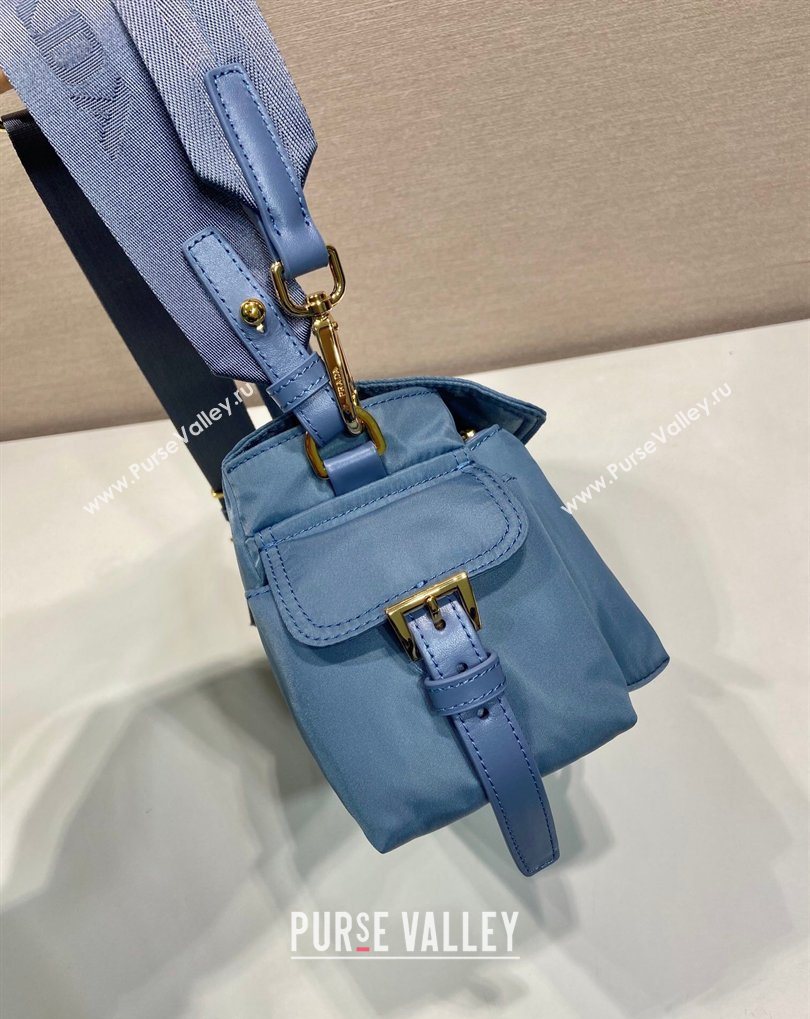 Prada Explore medium Re-Nylon shoulder bag with flap Blue 2026 1BD394 (YZ-260410128)