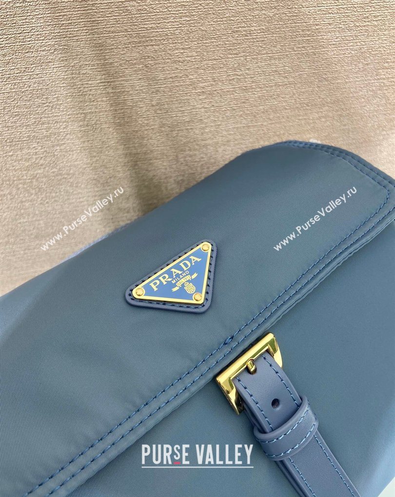 Prada Explore medium Re-Nylon shoulder bag with flap Blue 2026 1BD394 (YZ-260410128)