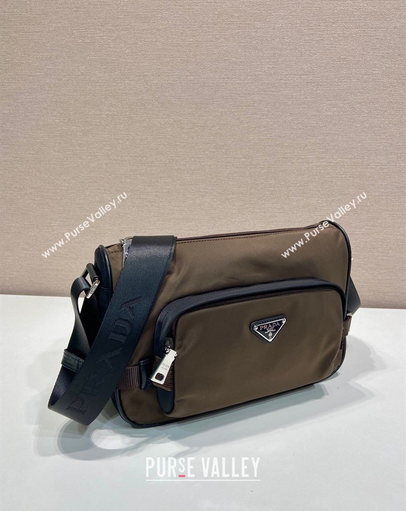Prada Mens Medium Re-Nylon and Saffiano leather shoulder bag Brown 2026 2VH192 (YZ-260410132)