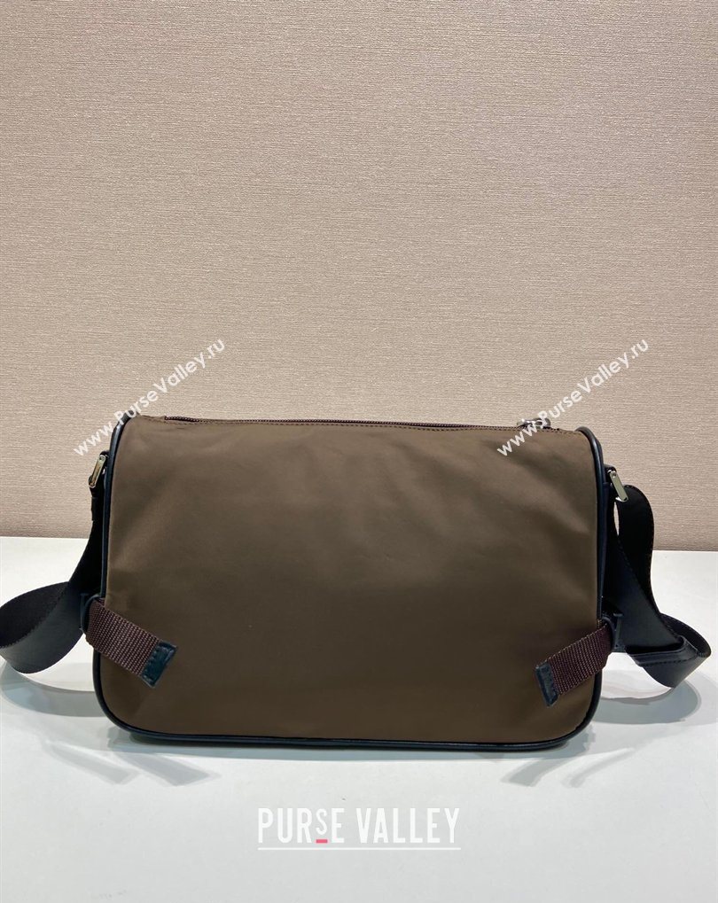 Prada Mens Medium Re-Nylon and Saffiano leather shoulder bag Brown 2026 2VH192 (YZ-260410132)