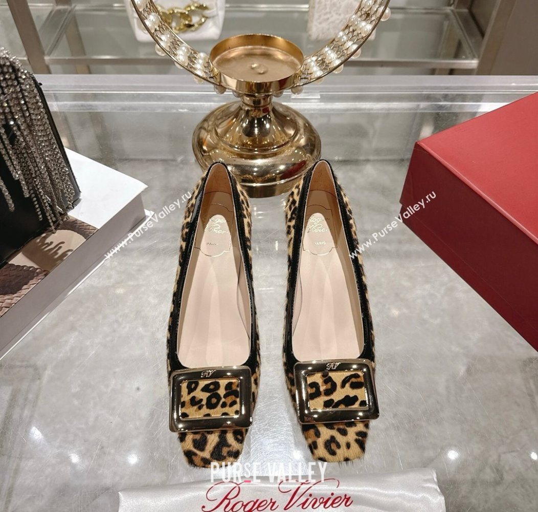 Roger Vivier Belle Vivier Pumps 4.5cm in Leopard Print Pony Hair Beige/Black 2025 RV121106 (MD-251211138)