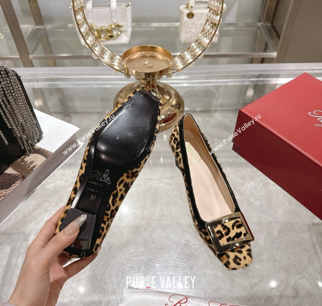 Roger Vivier Belle Vivier Pumps 4.5cm in Leopard Print Pony Hair Beige/Black 2025 RV121106 (MD-251211138)
