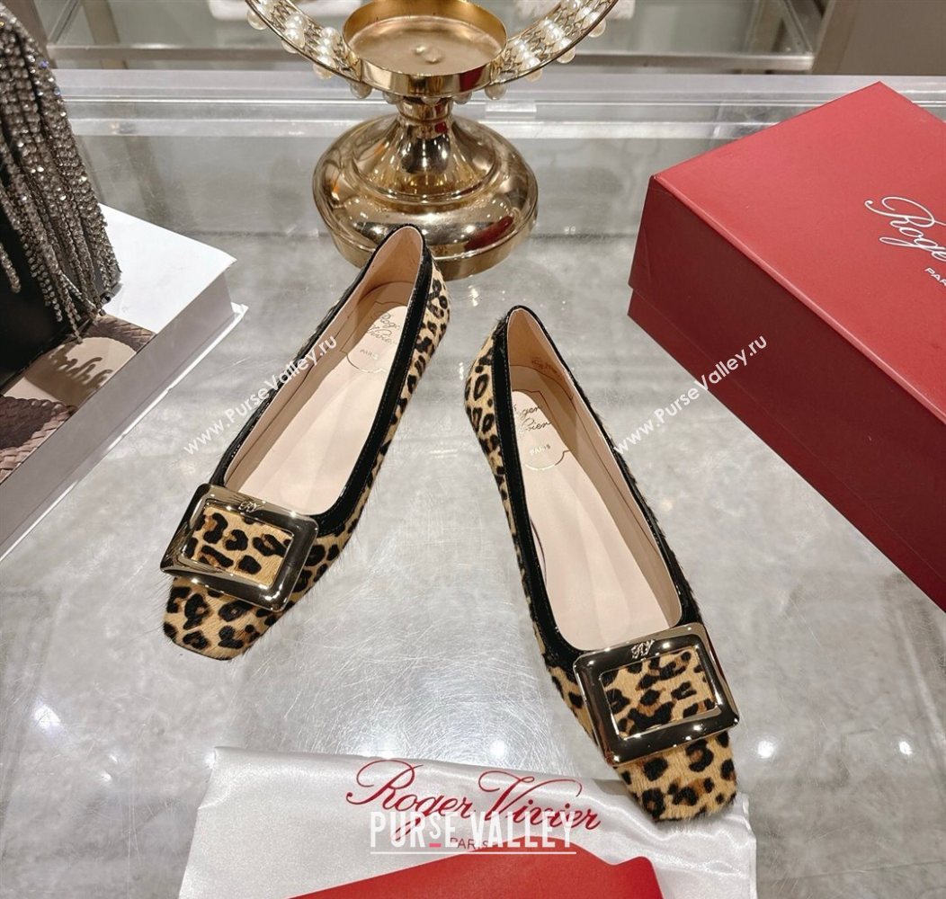 Roger Vivier Belle Vivier Ballerinas Flat in Leopard Print Pony Hair Beige/Black 2025 RV121106 (MD-251211139)