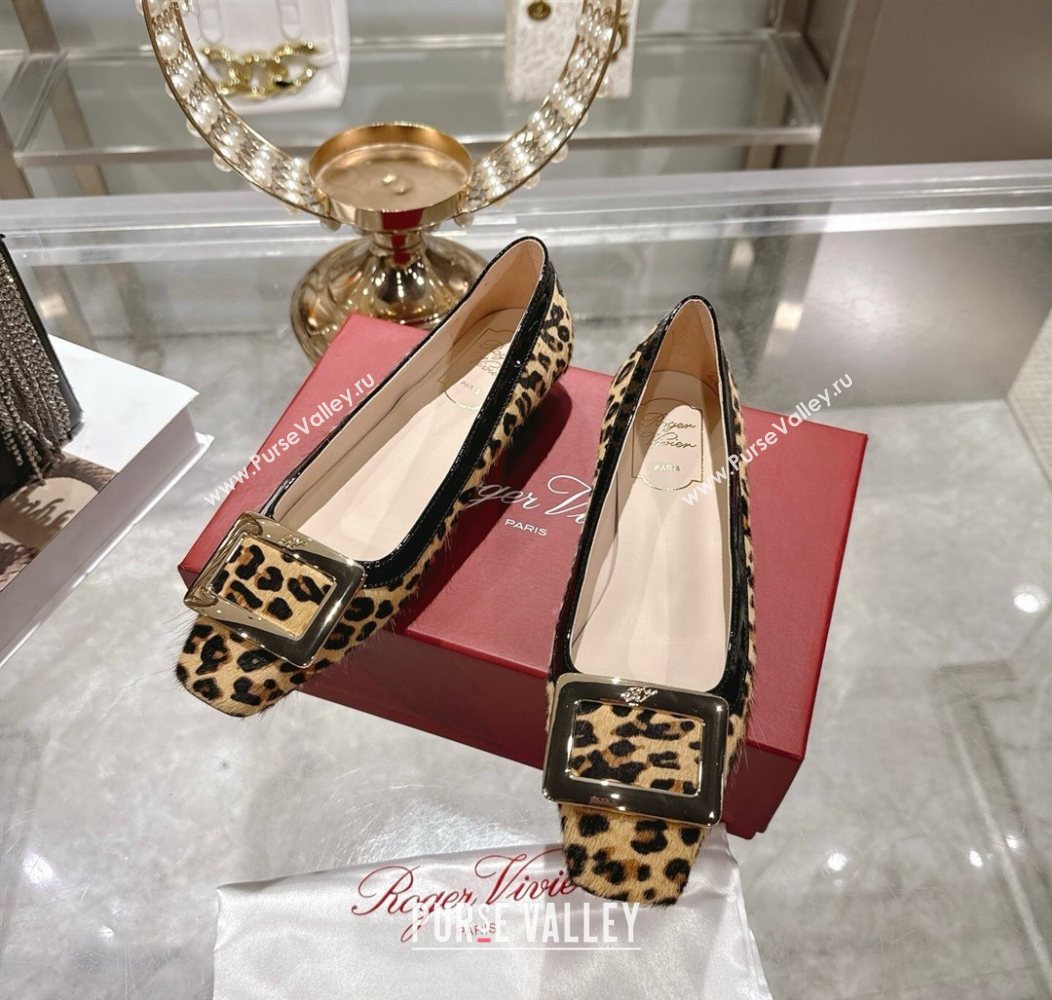 Roger Vivier Belle Vivier Ballerinas Flat in Leopard Print Pony Hair Beige/Black 2025 RV121106 (MD-251211139)