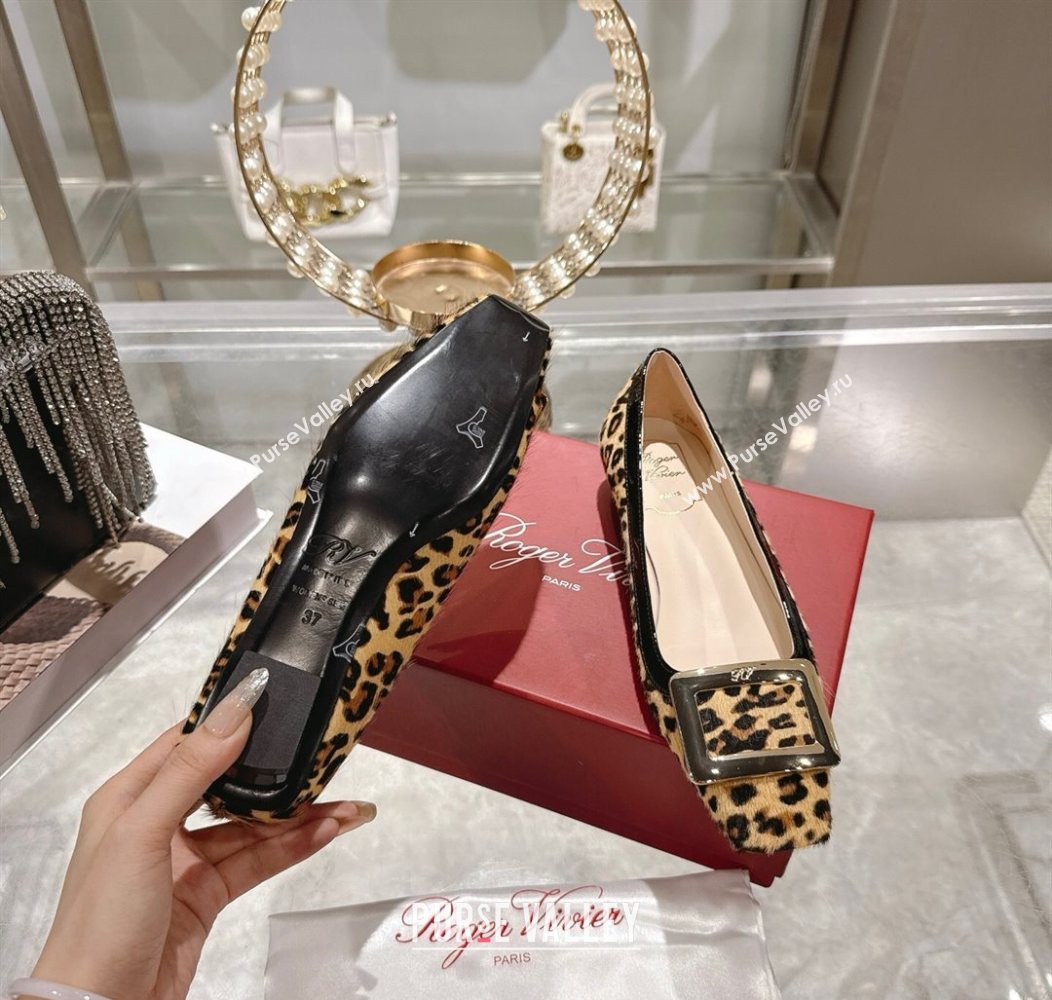 Roger Vivier Belle Vivier Ballerinas Flat in Leopard Print Pony Hair Beige/Black 2025 RV121106 (MD-251211139)