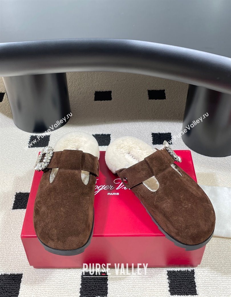 Roger Vivier Slidy Viv Flat Mules in Brown Suede and Wool with Strass Buckle 2025 RV121210 (KL-251212057)