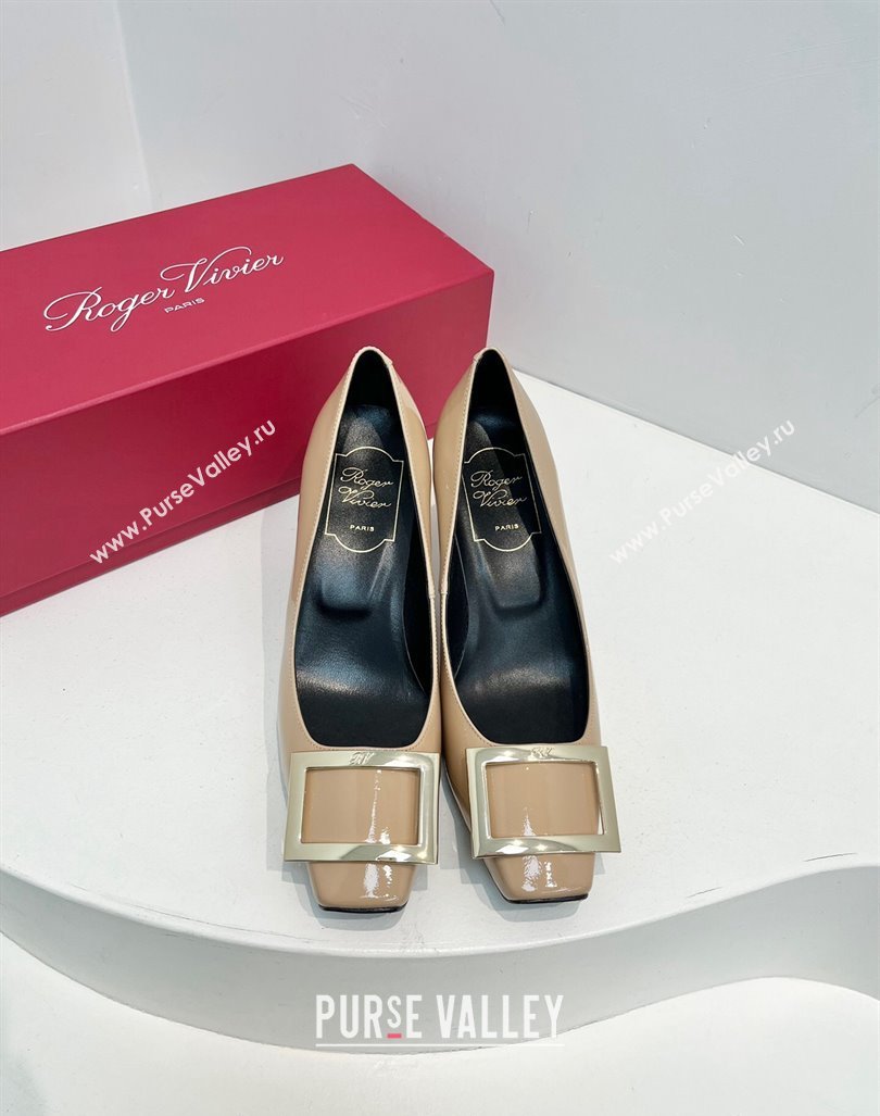 Roger Vivier Trompette Metal Buckle Pumps 7cm in Patent Leather Beige 2024 0611 (KL-240611141)