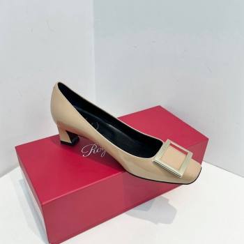 Roger Vivier Trompette Metal Buckle Pumps 4.5cm in Patent Leather Beige 2024 0611 (KL-240611142)