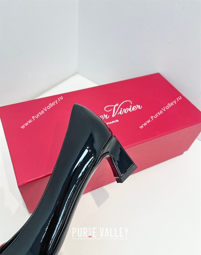 Roger Vivier Trompette Metal Buckle Pumps 4.5cm in Patent Leather Black 2024 0611 (KL-240611148)