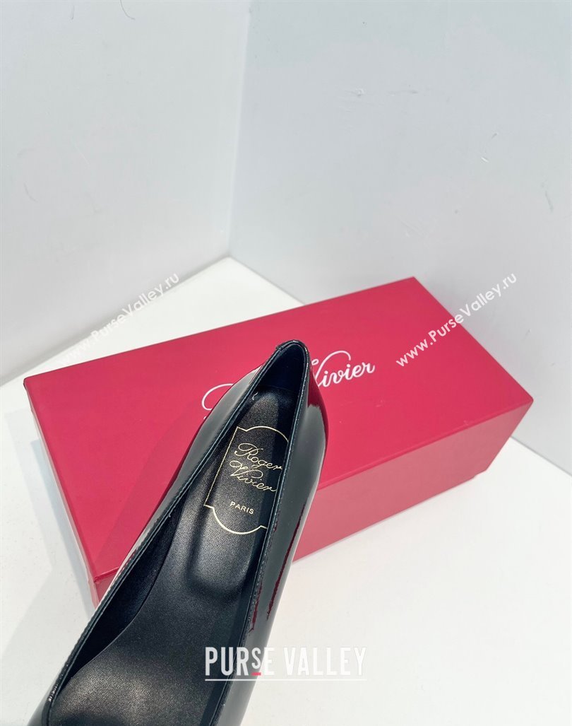 Roger Vivier Belle Vivier Metal Buckle Pumps 4.5cm in Patent Leather Black 2024 0611 (KL-240611159)